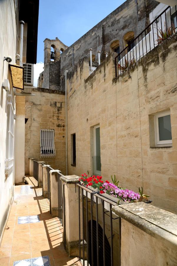 Li Frati Suite Lecce Exteriör bild