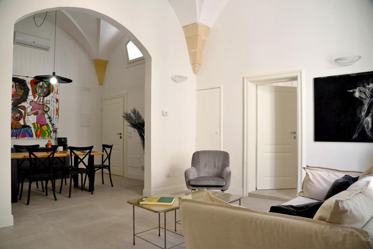 Li Frati Suite Lecce Exteriör bild