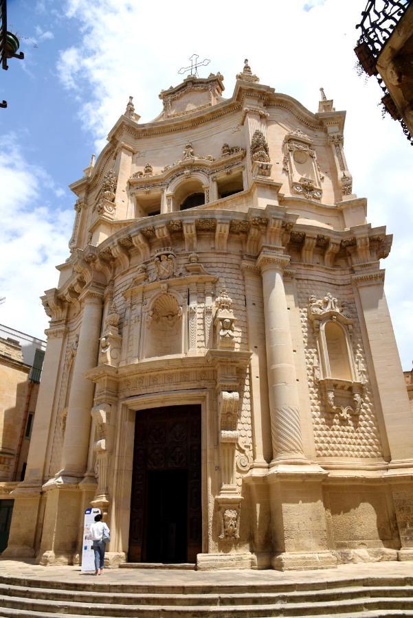 Li Frati Suite Lecce Exteriör bild