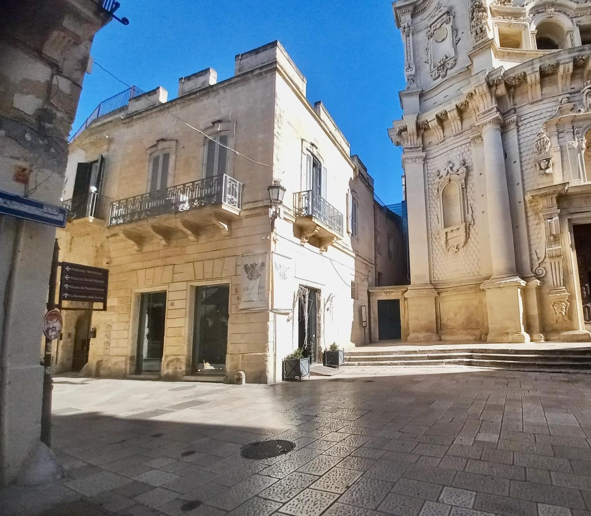 Li Frati Suite Lecce Exteriör bild
