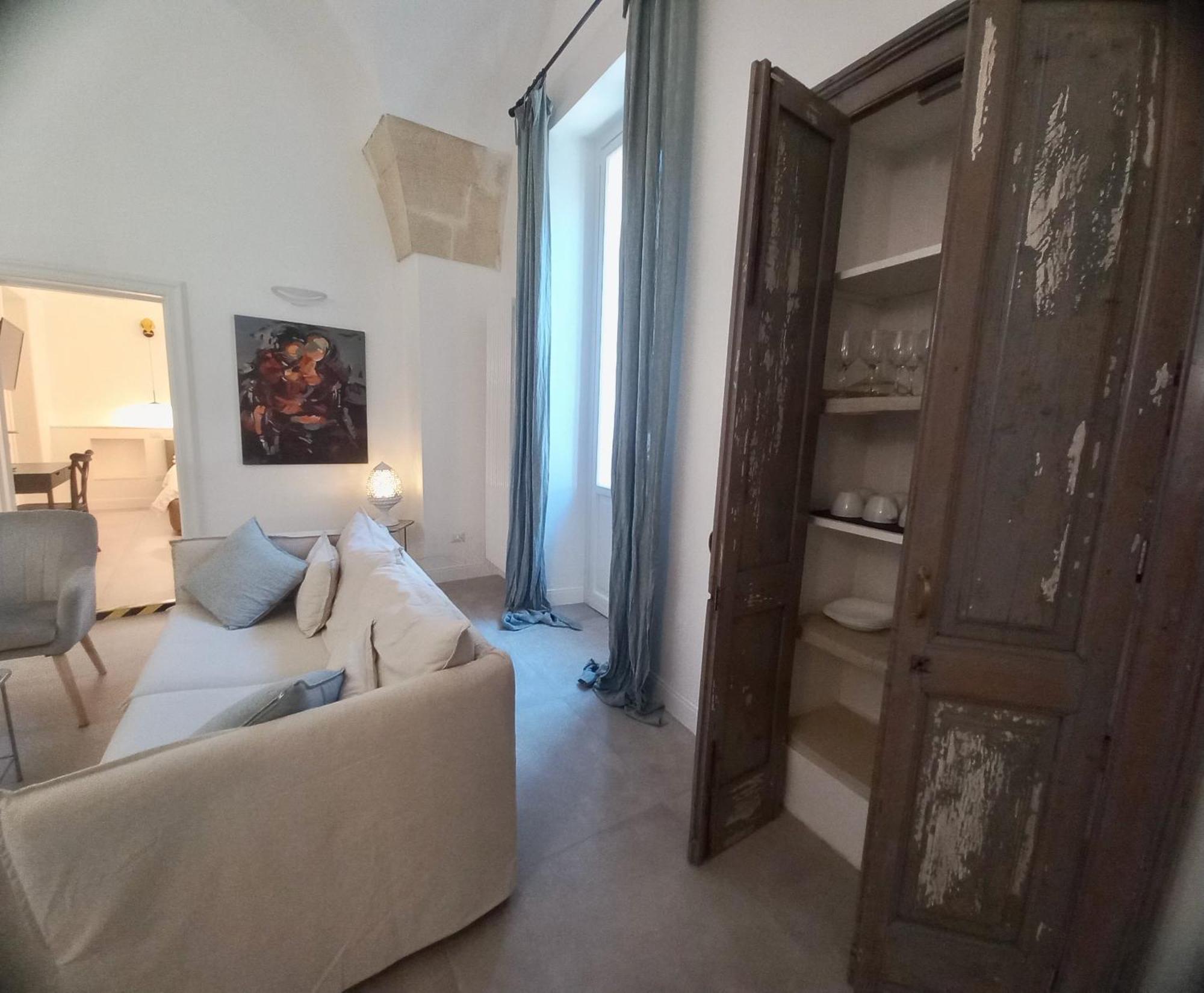Li Frati Suite Lecce Exteriör bild